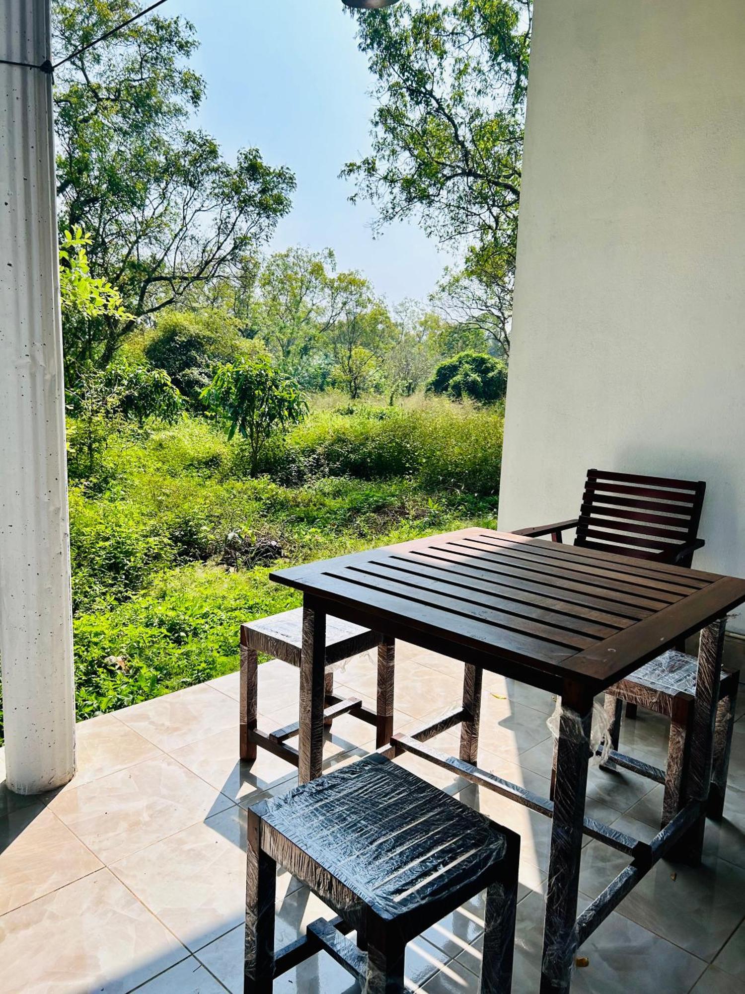 טיסמהרמה Neem Holiday Bungalow Yala מראה חיצוני תמונה