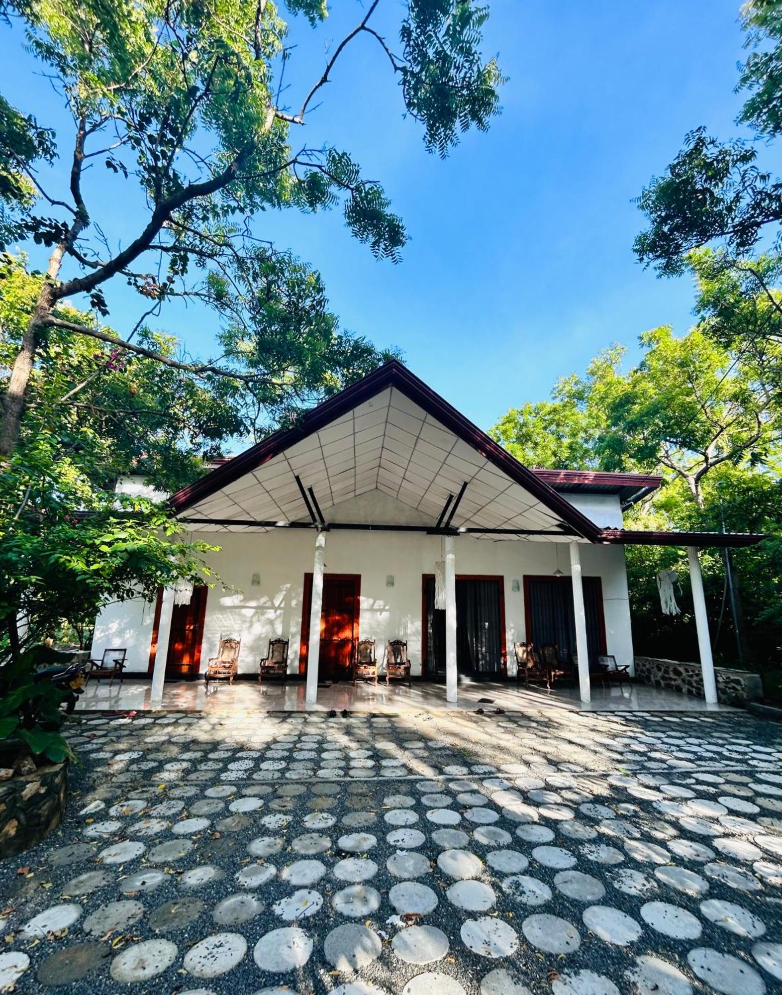 טיסמהרמה Neem Holiday Bungalow Yala מראה חיצוני תמונה